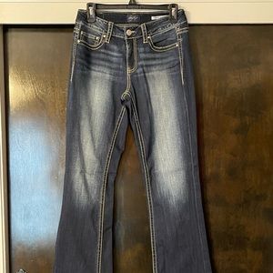 Daytrip Jeans from Buckle 27 Long